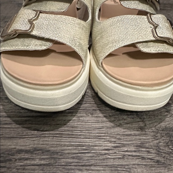 Dr Scholl's Chunky Platform Sandals - Picture 6 of 12